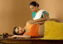 Udwarthanam treatment